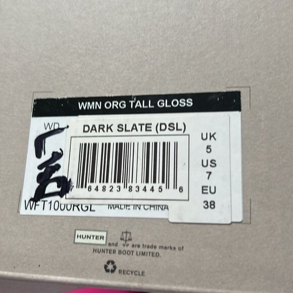 Women's Original Tall Gloss Rain Boots - Picture 8 of 8